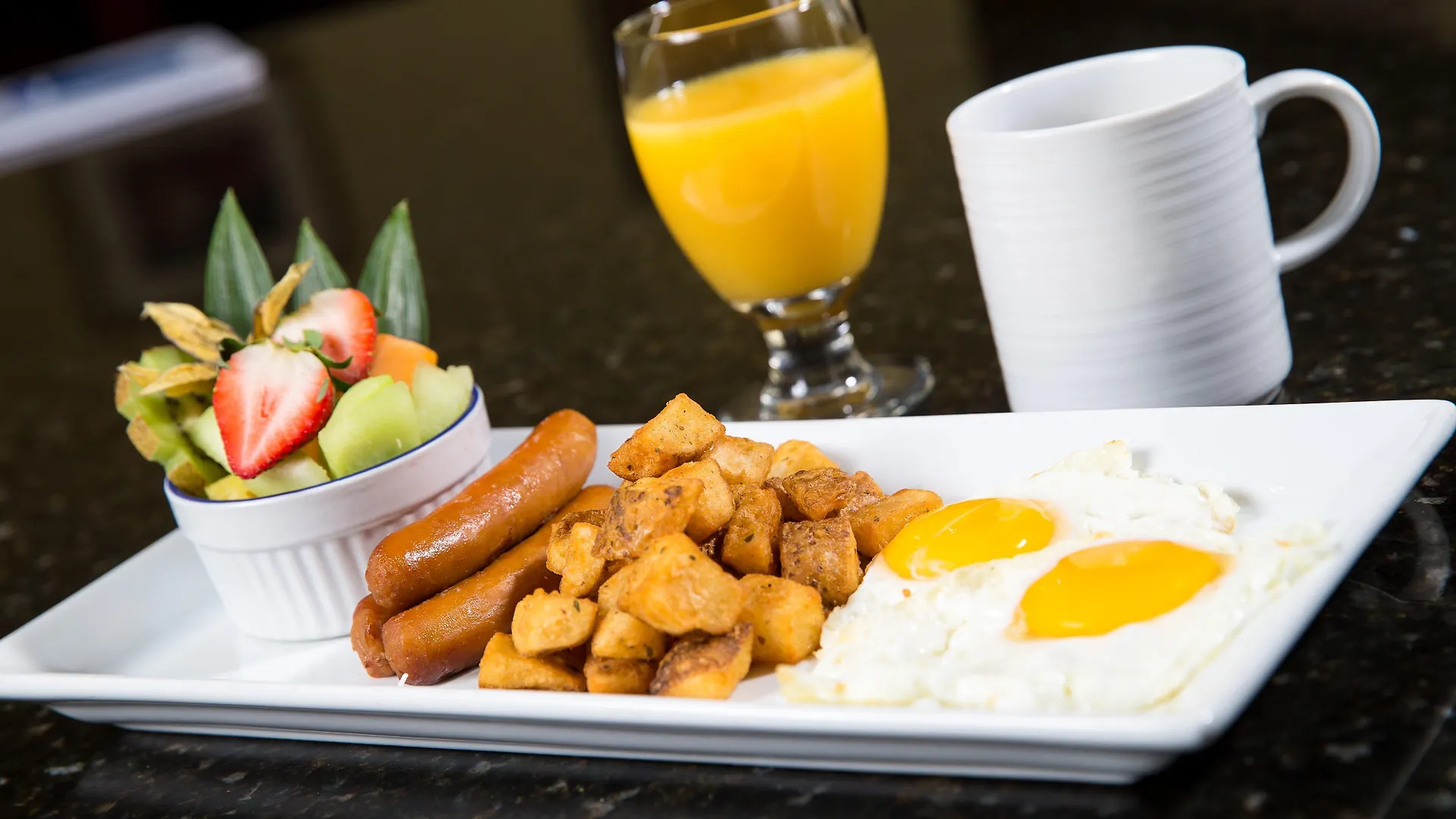 *** Hotel Holiday Inn Montreal Longueuil By Ihg Canada