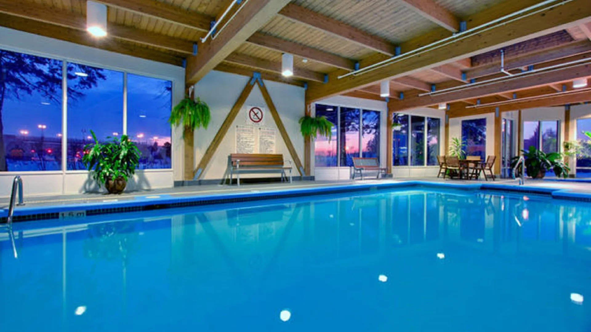 Holiday Inn Montreal Longueuil By Ihg Hotel